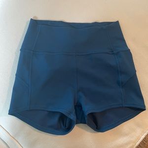 LULULEMON ALIGN SHORTS 2.5" BLUE TEAL 4